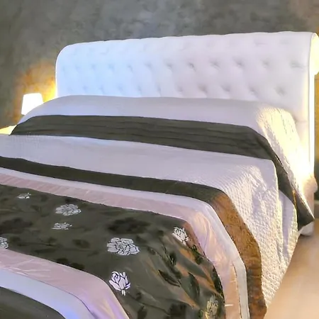 펜션 Charming House In + Terrace 갈리폴리