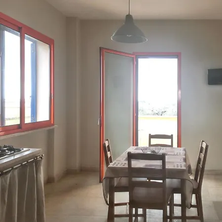 Prázdninový dům Charming House In + Terrace Gallipoli