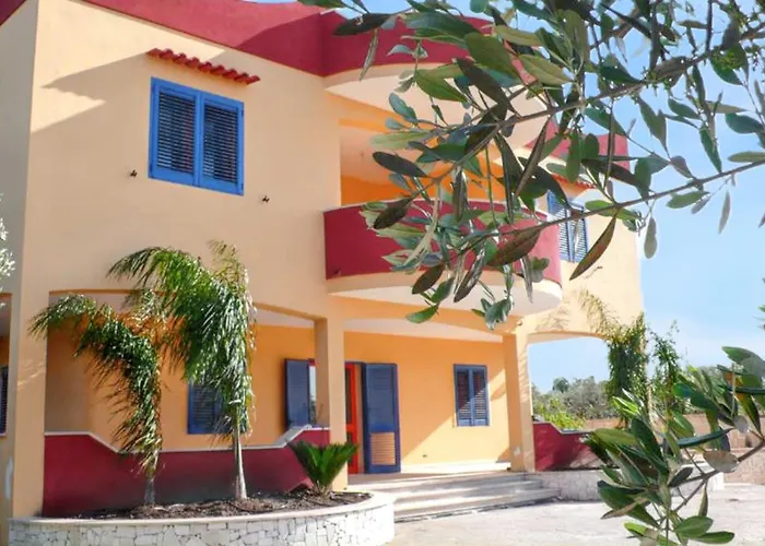 Charming House In + Terrace Prázdninový dům